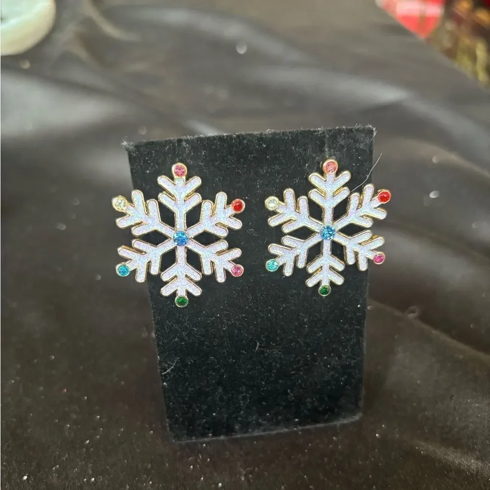 🎄❤️🎄 NEW Pink Stud Snow Flakes Earrings NWOT